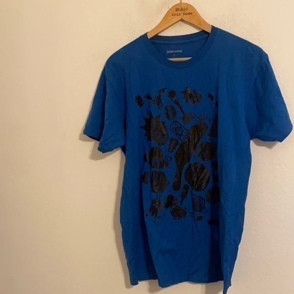 ADULT SWIM BLUE SHORT SLEEVE SHIRT LARGE - Picture 1 of 4